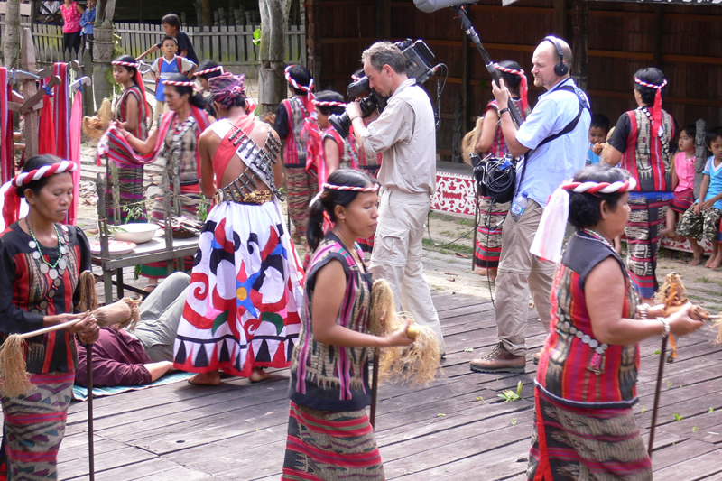 dayak borneo island