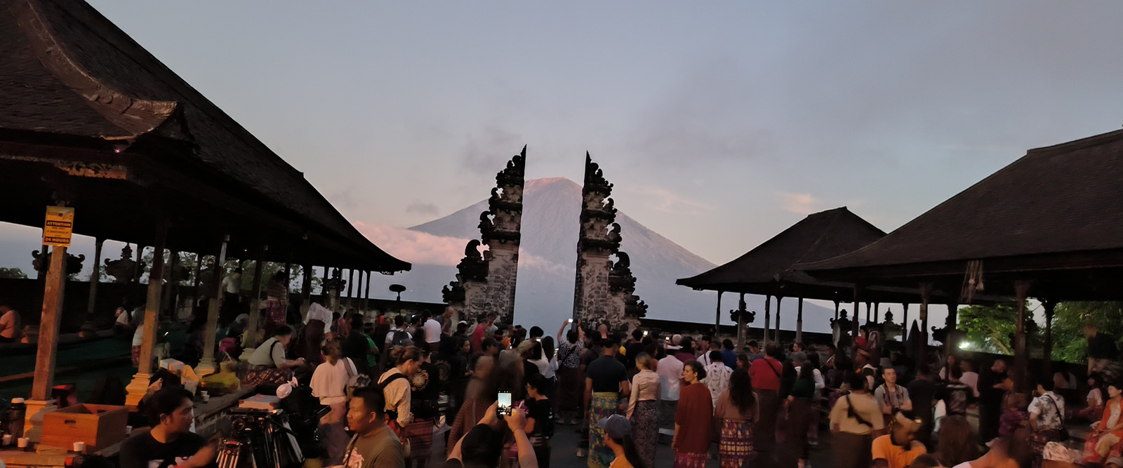 lempuyang temple