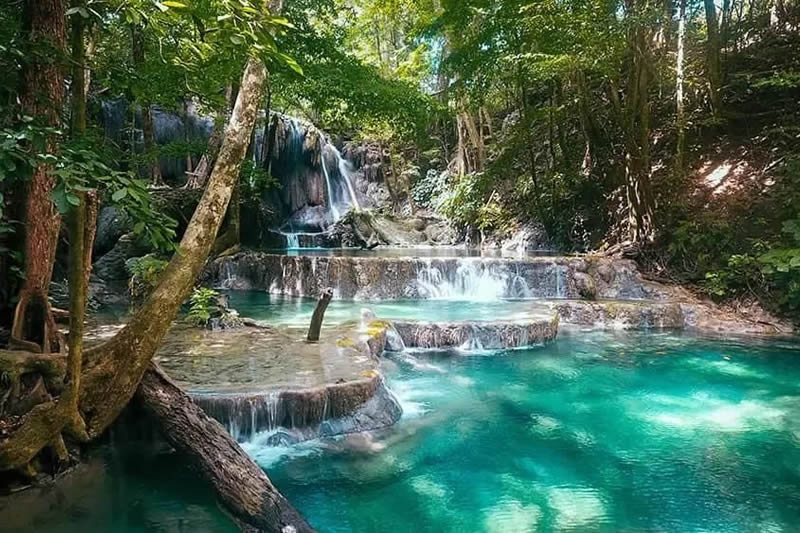 moyo island